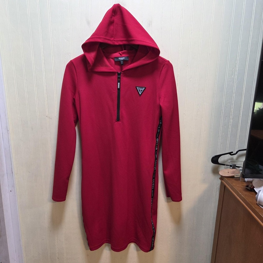 GUESS Dress Womens Large Red Solid Long Sleeve Hooded Zip V Neck Sweater Short